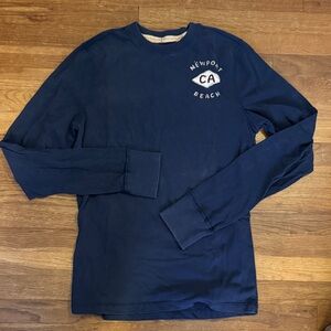 Men’s Hollister long sleeves tee
